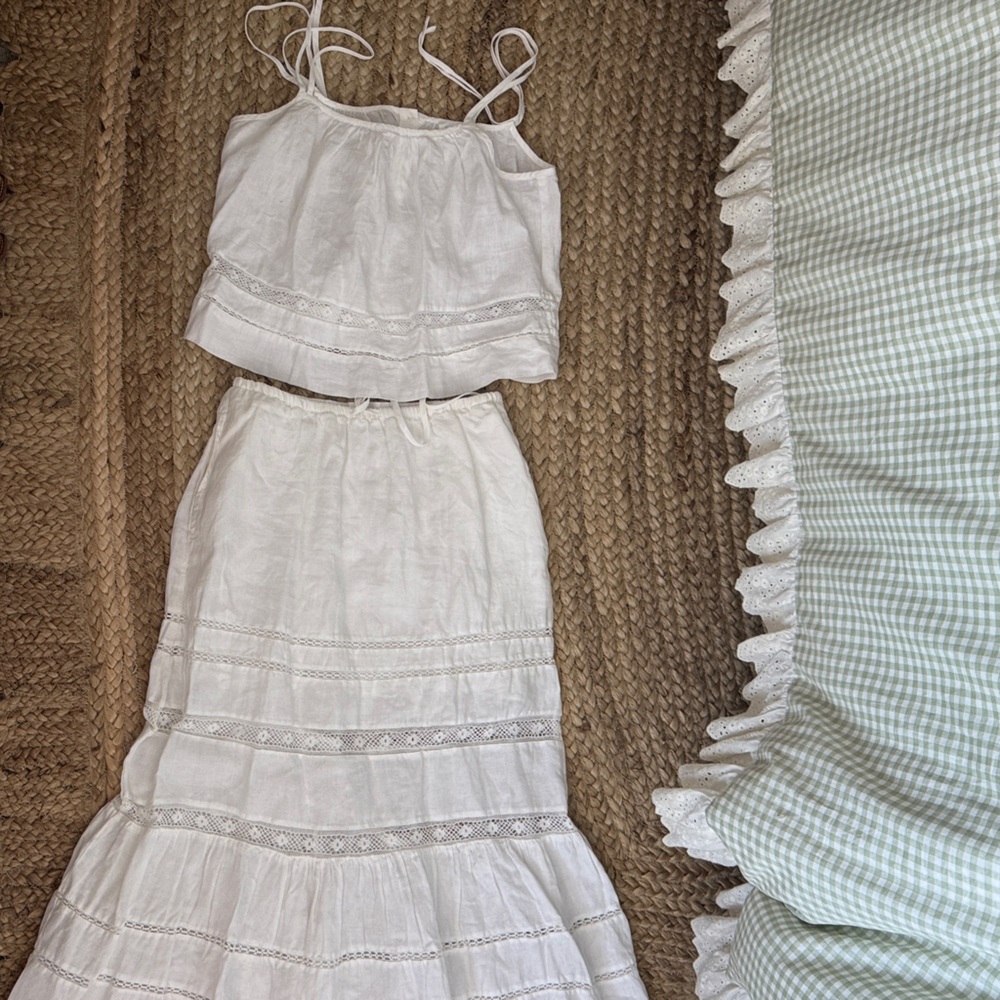 Bella Dahl White 
Dress Set